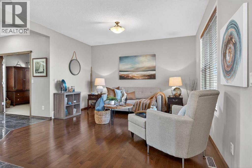 57 Pantego Hill Nw, Calgary, Alberta  T3K 0B7 - Photo 10 - A2284912