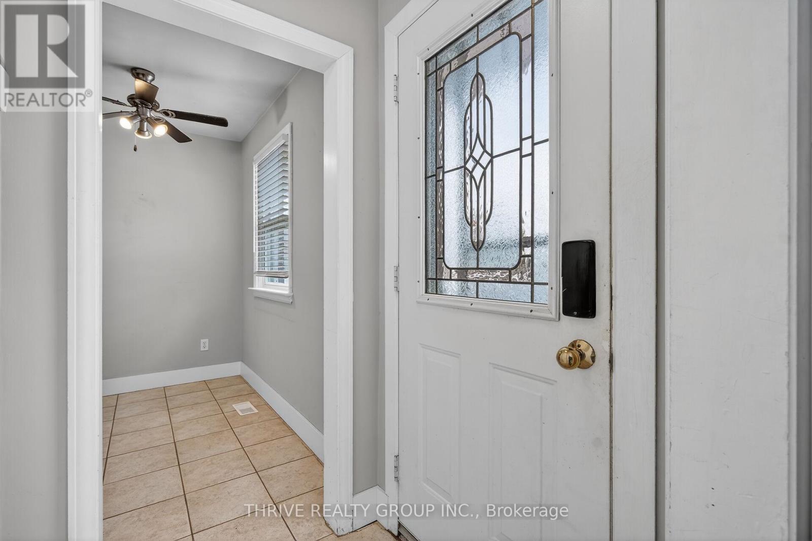 71 Jasper Crescent, London East, Ontario  N5W 1J9 - Photo 4 - X12822766