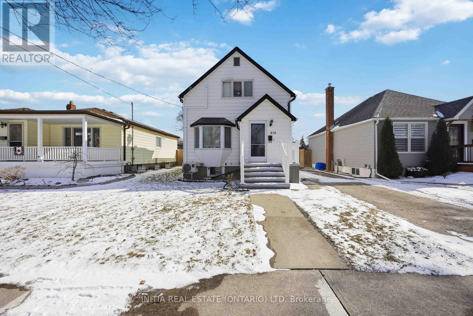 310 Conrad Street, Sarnia, Ontario  N7T 3K6 - Photo 2 - X12822798