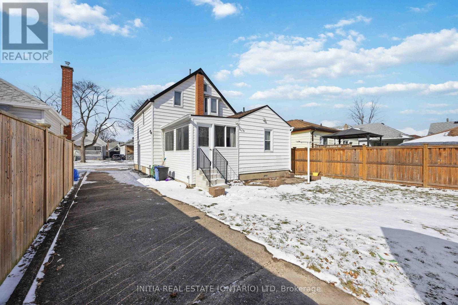 310 Conrad Street, Sarnia, Ontario  N7T 3K6 - Photo 31 - X12822798