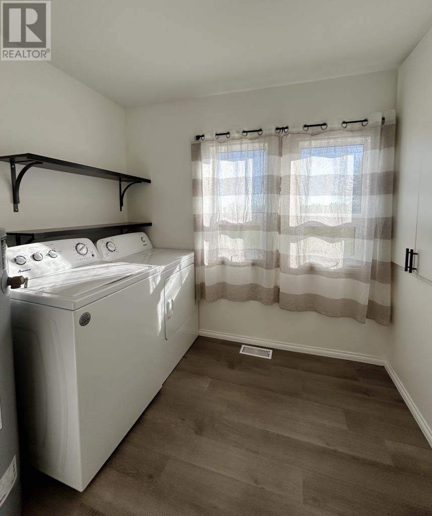 1007 Sunset Drive, Fort Frances, Ontario  P9A 2T5 - Photo 19 - TB253491