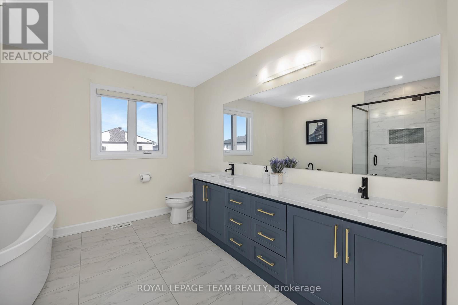 340 Moonlight Drive, Russell, Ontario  K4R 0L1 - Photo 24 - X12822542