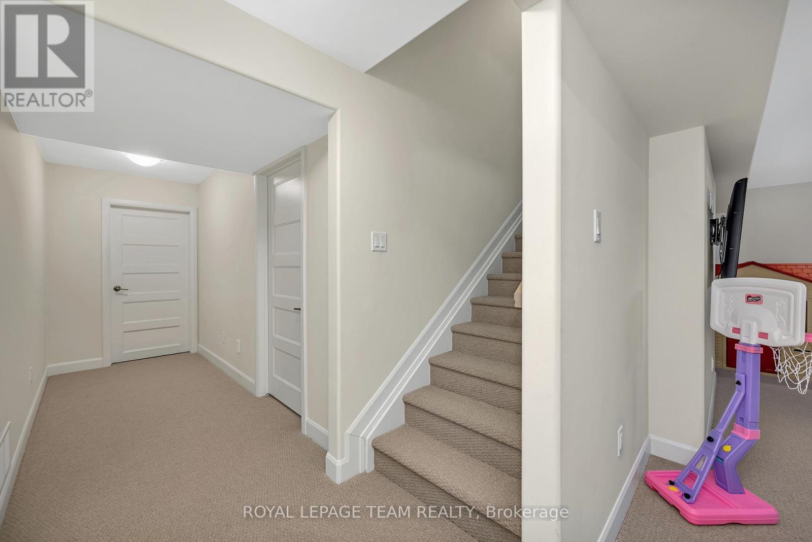 340 Moonlight Drive, Russell, Ontario  K4R 0L1 - Photo 33 - X12822542