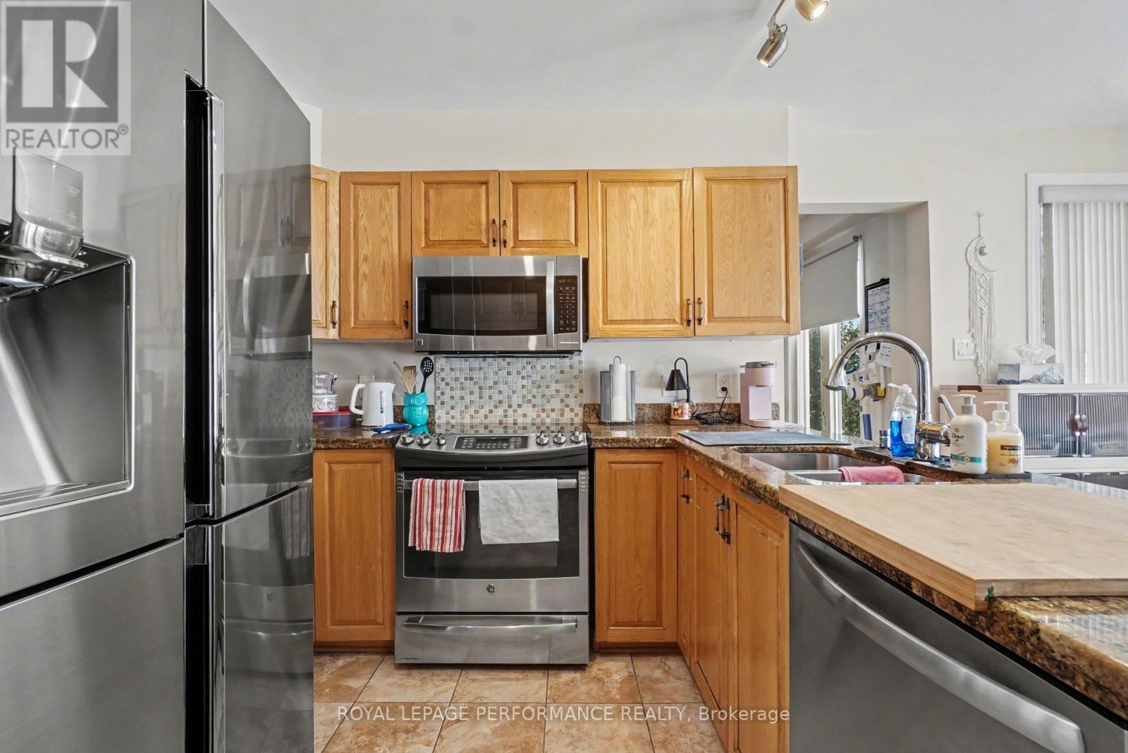 734 Merkley Drive, Ottawa, Ontario  K4A 2T8 - Photo 12 - X12822564