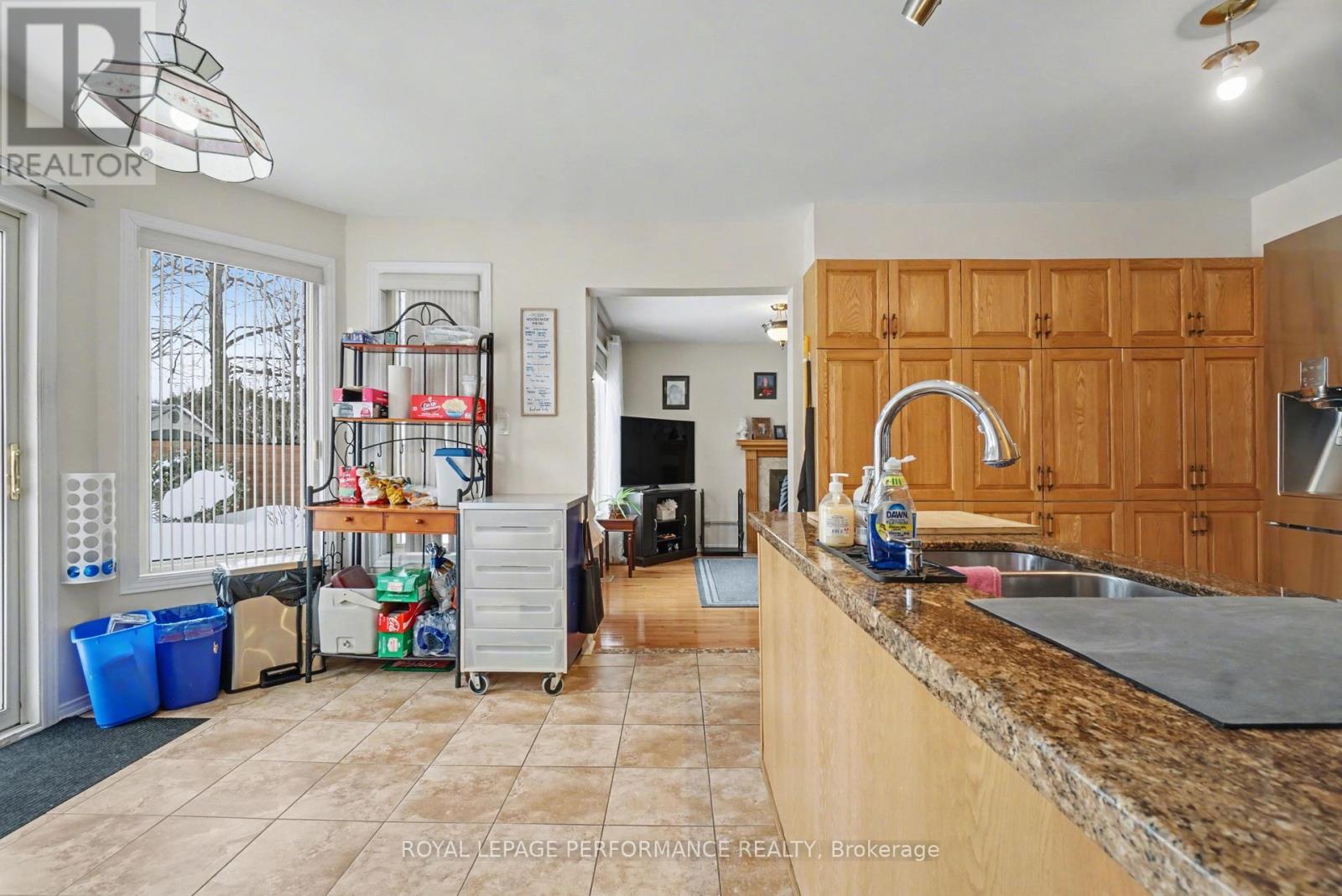 734 Merkley Drive, Ottawa, Ontario  K4A 2T8 - Photo 15 - X12822564