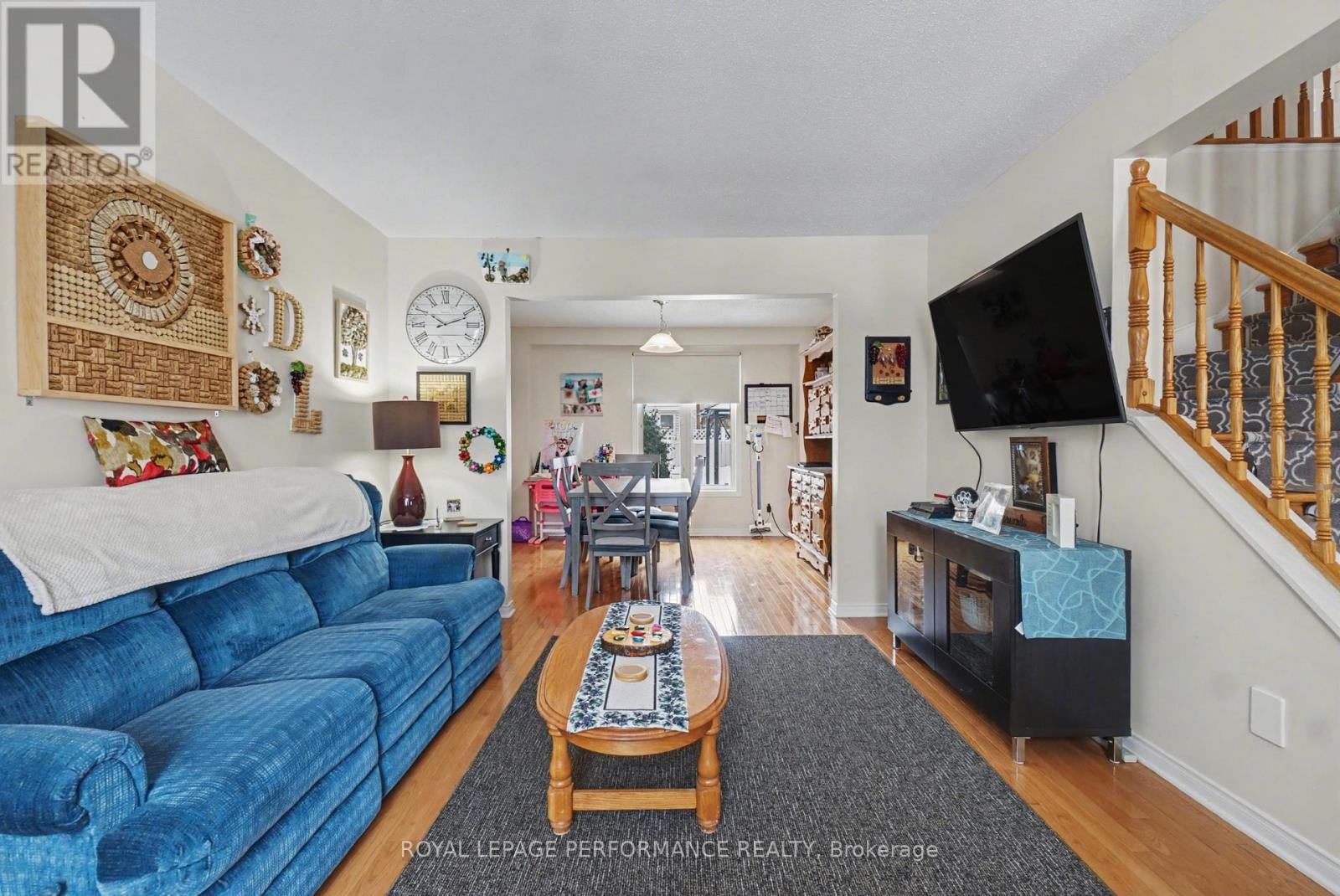 734 Merkley Drive, Ottawa, Ontario  K4A 2T8 - Photo 8 - X12822564