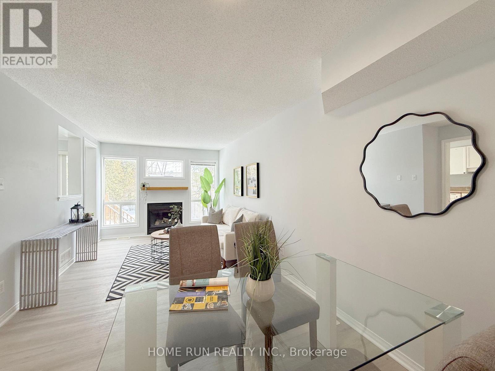 95 Hemlo Crescent, Ottawa, Ontario  K2T 1E1 - Photo 17 - X12822628