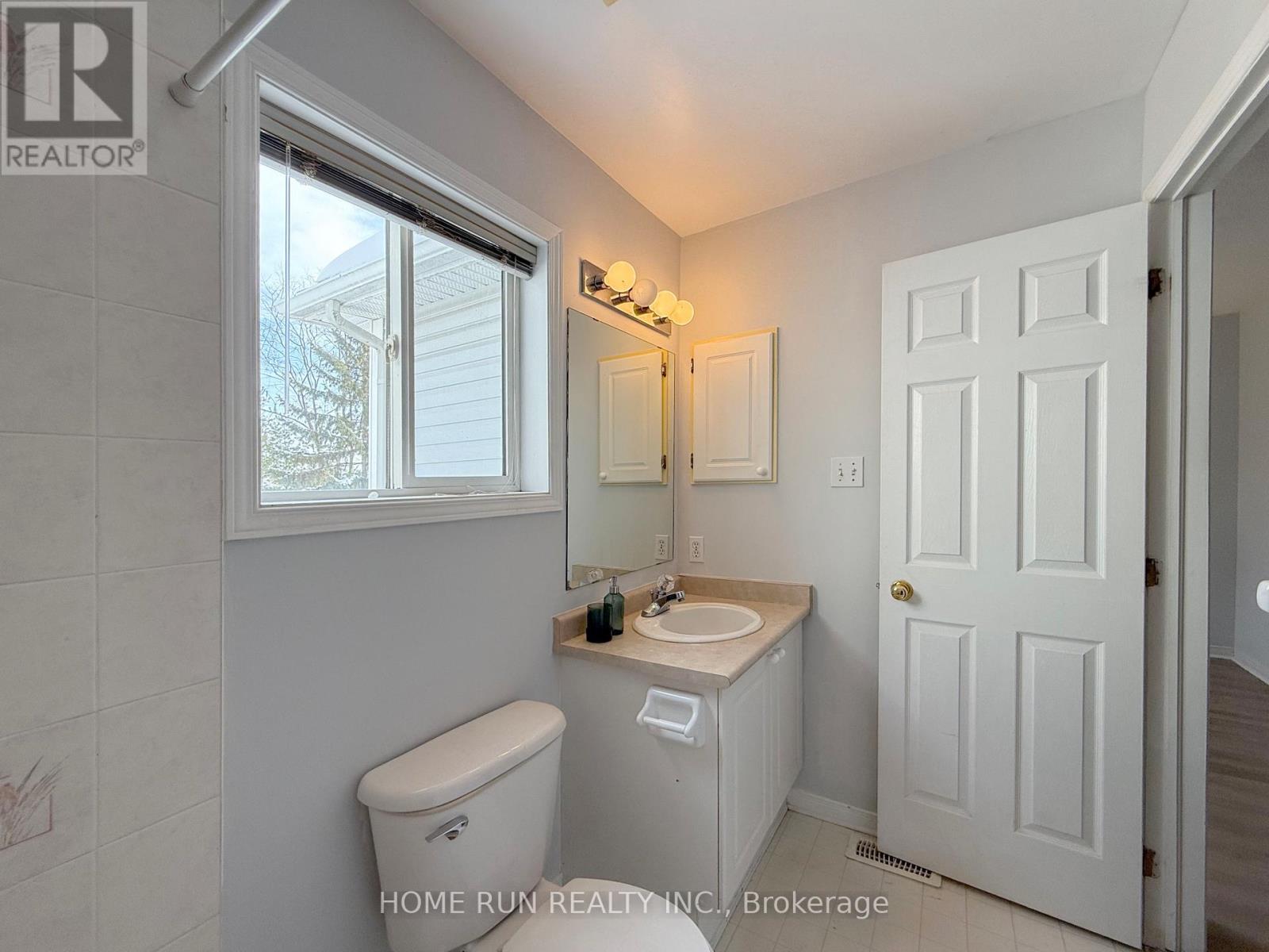 95 Hemlo Crescent, Ottawa, Ontario  K2T 1E1 - Photo 27 - X12822628