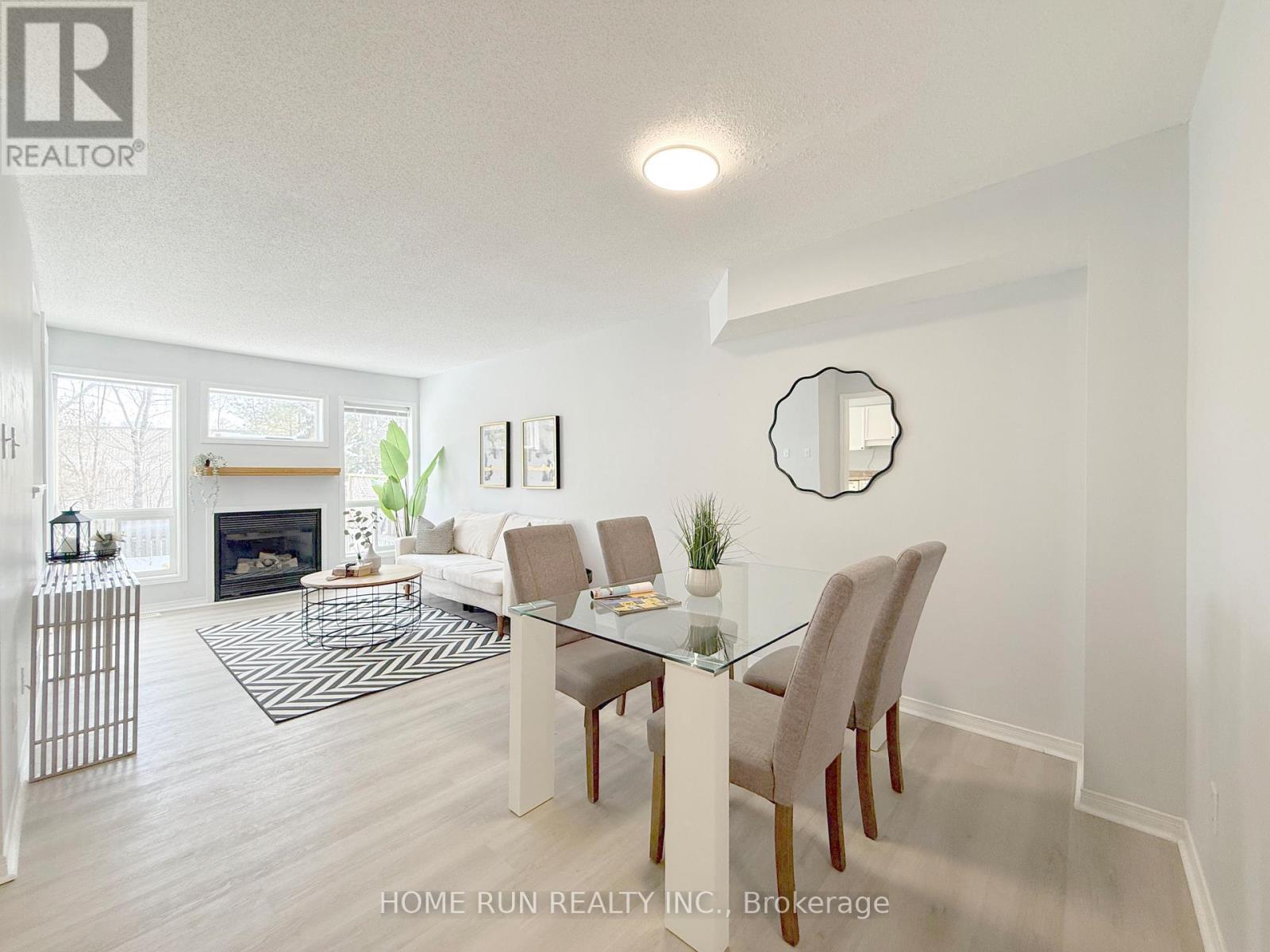 95 Hemlo Crescent, Ottawa, Ontario  K2T 1E1 - Photo 7 - X12822628