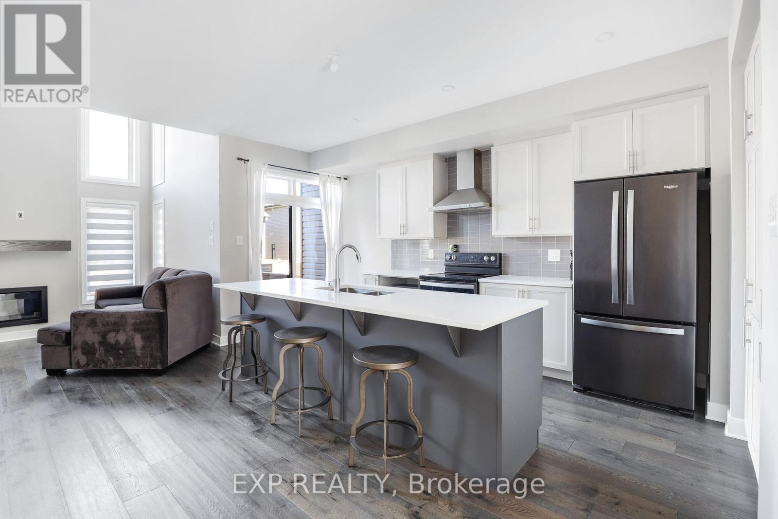 1053 Lunar Glow Crescent, Ottawa, Ontario  K4M 0J9 - Photo 8 - X12822662