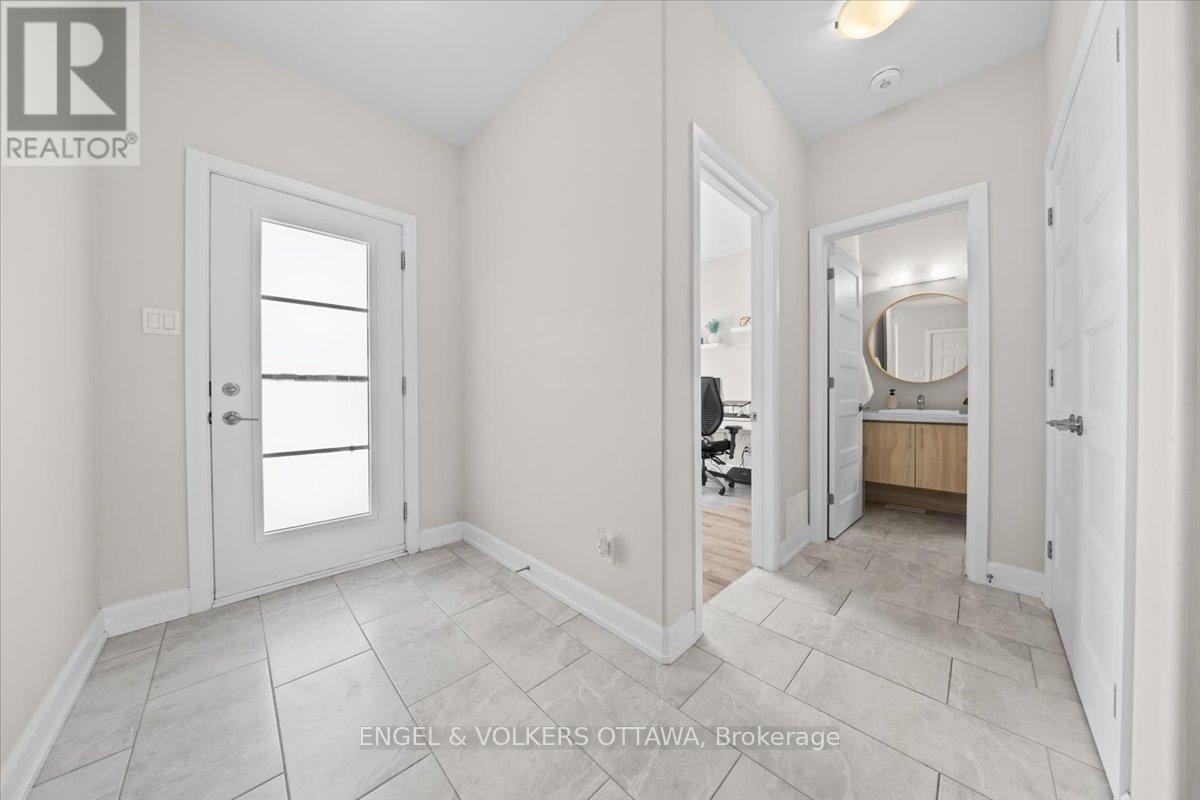 624 Geneva Crescent, Russell, Ontario  K0A 1W0 - Photo 4 - X12822734