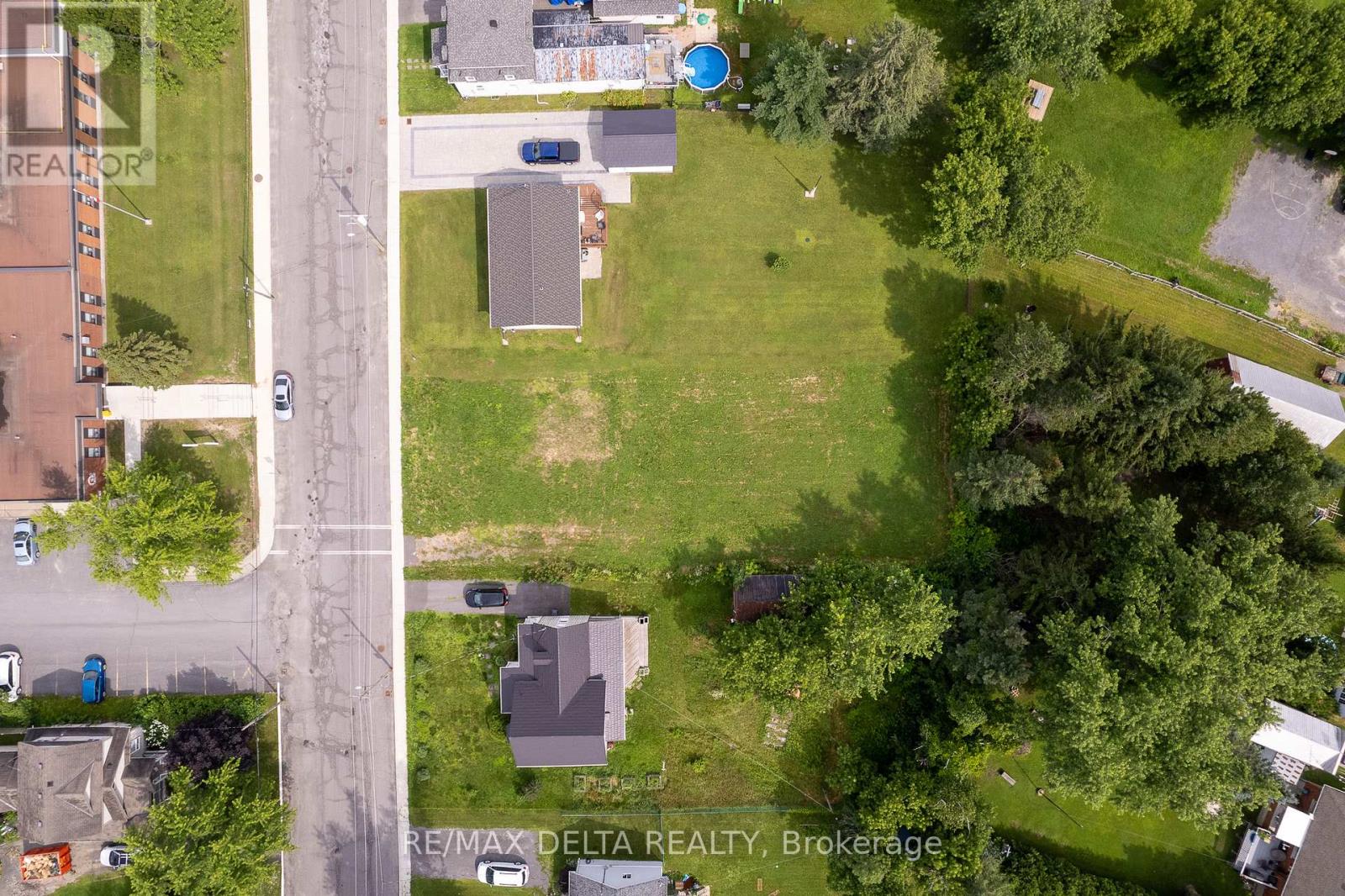 265 Main Street, Alfred And Plantagenet, Ontario K0A 1L0 - Photo 6 - X12822806