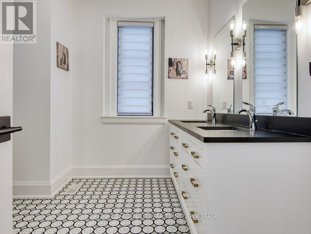 6290 Lucia Drive, Niagara Falls, Ontario  L2J 0G1 - Photo 34 - X12822654