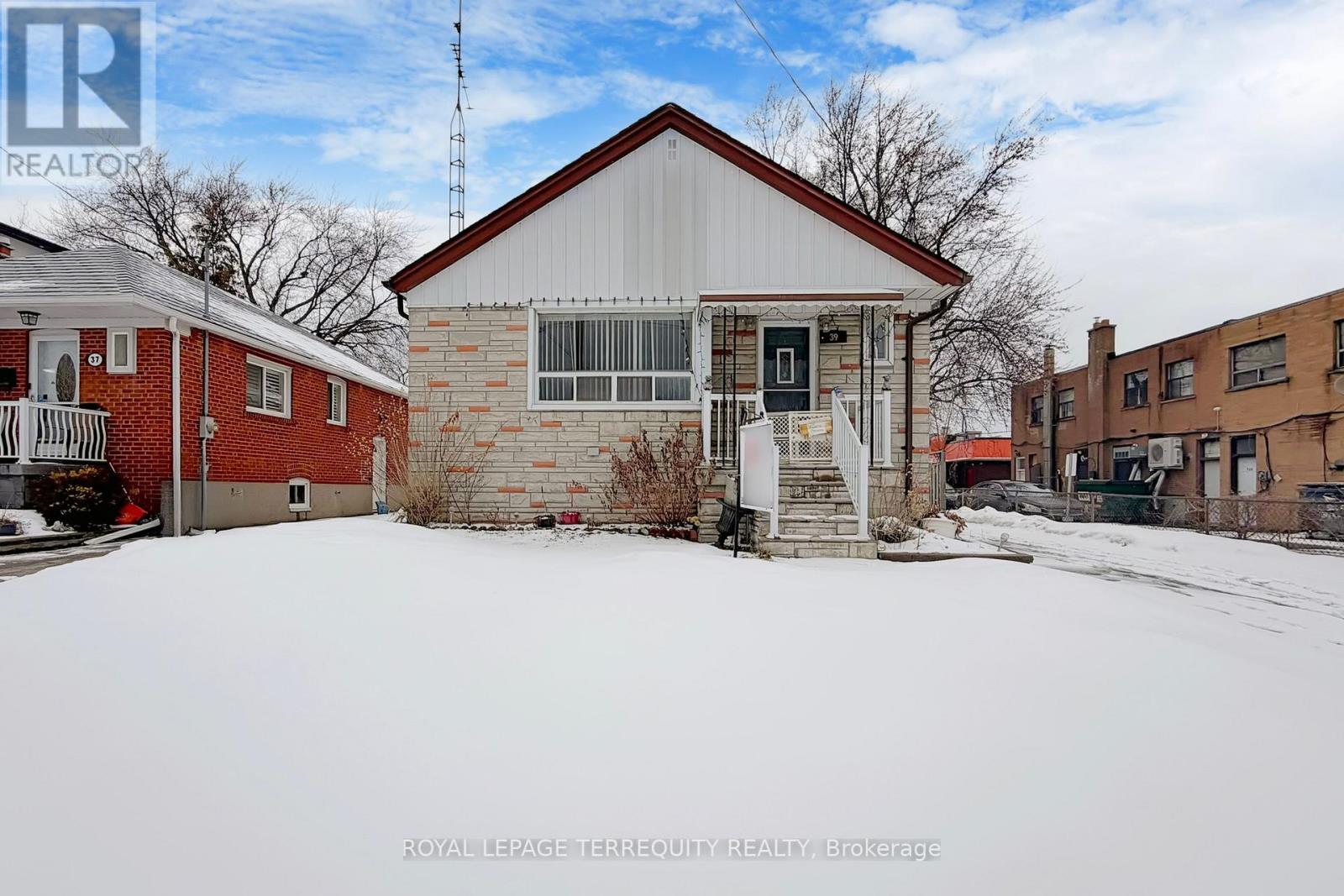 39 COULES COURT, Toronto, Ontario