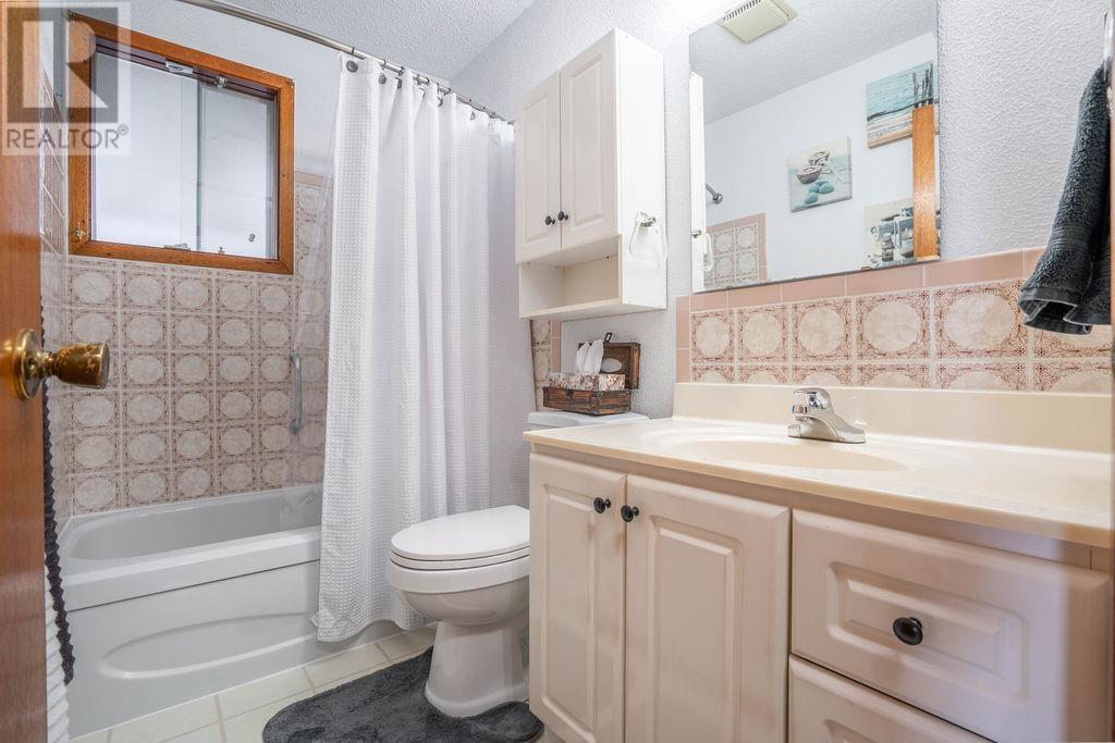 263 Rowell Ave, Sault Ste. Marie, Ontario  P6C 5K7 - Photo 18 - SM260359