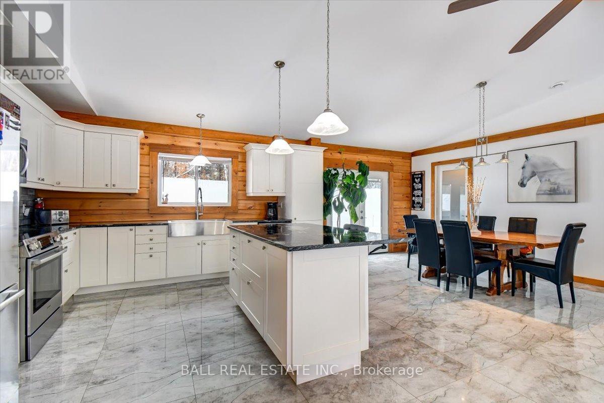 250 Lakeview Road, Bancroft, Ontario  K0L 1C0 - Photo 10 - X12822618