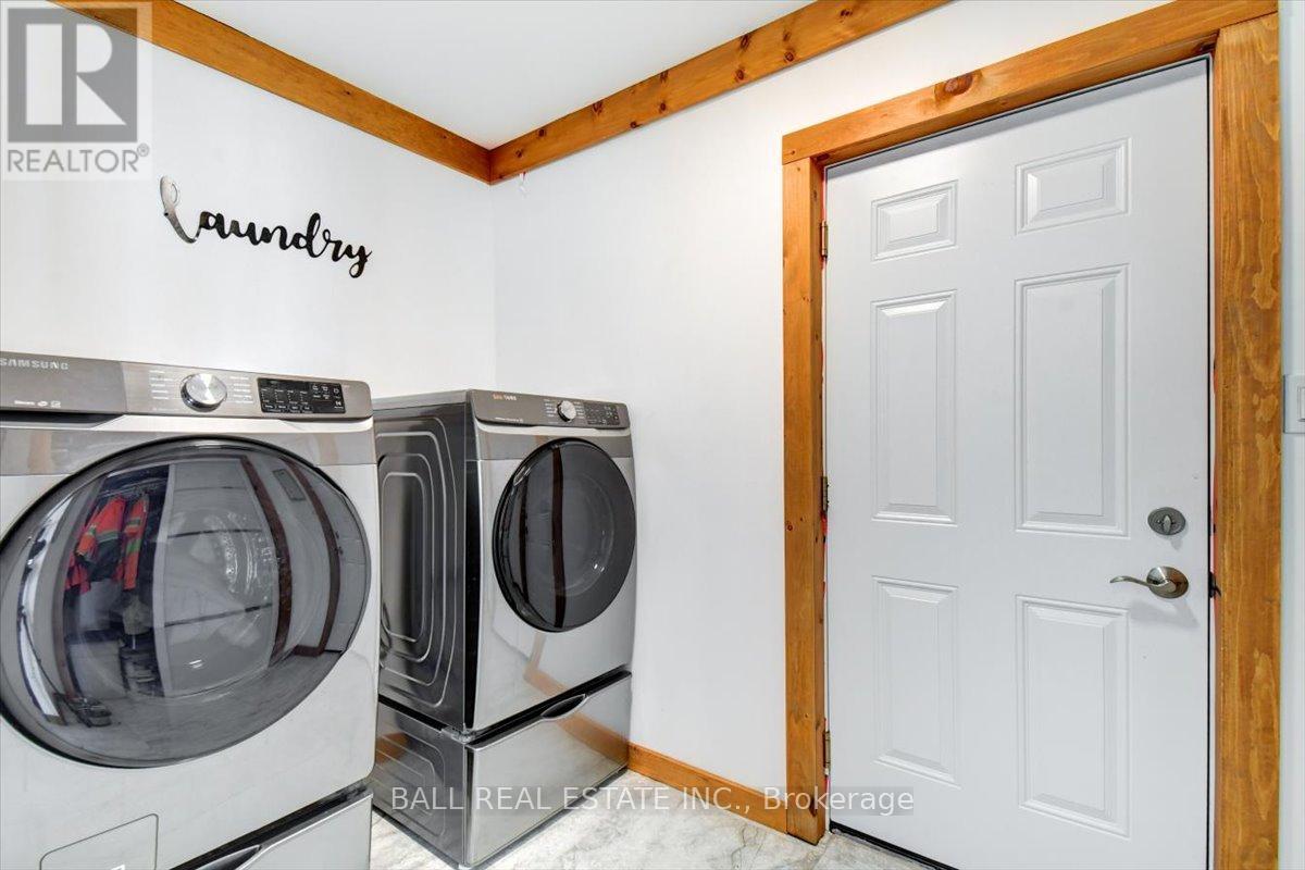 250 Lakeview Road, Bancroft, Ontario  K0L 1C0 - Photo 15 - X12822618