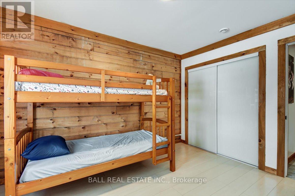 250 Lakeview Road, Bancroft, Ontario  K0L 1C0 - Photo 27 - X12822618