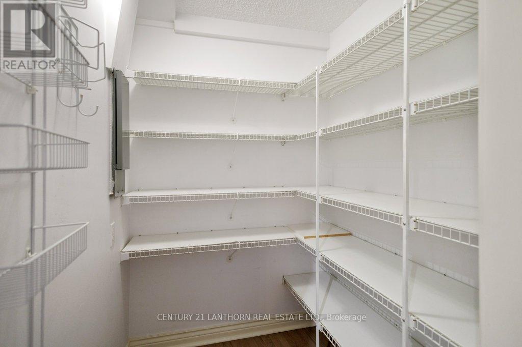 204 - 2 South Front Street, Belleville, Ontario  K8N 5K7 - Photo 16 - X12822728