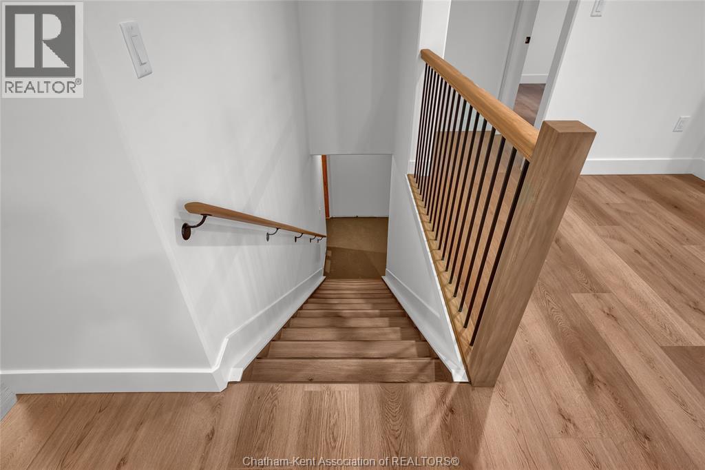 8 Cornerstone Place, Chatham, Ontario  N7M 0V8 - Photo 27 - 25028056