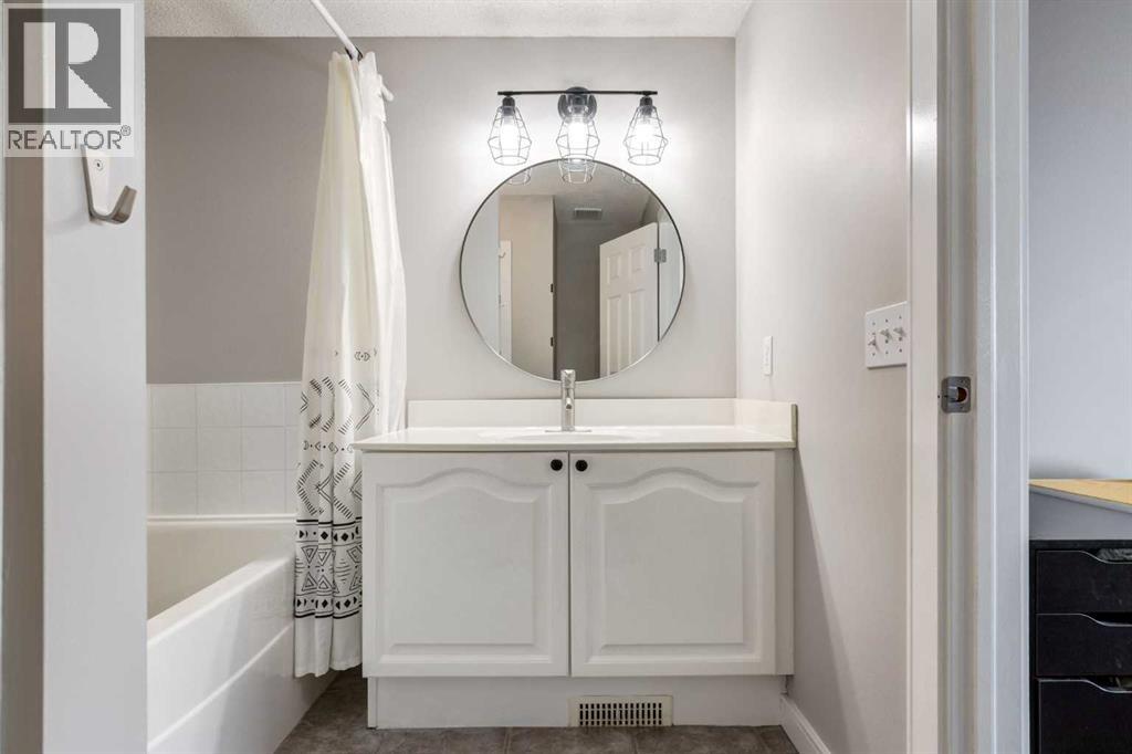 815 Tuscany Drive Nw, Calgary, Alberta  T3L 2J8 - Photo 27 - A2282327