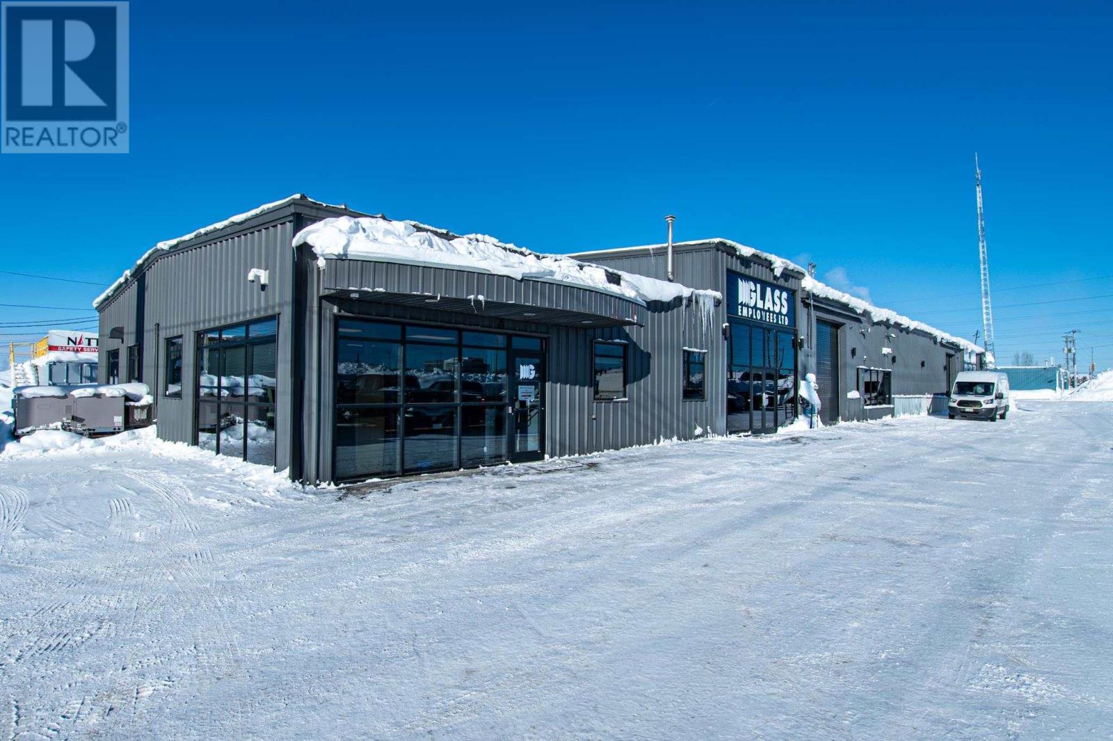 121 White Oak Dr E, Sault Ste. Marie, Ontario  P6B 4J7 - Photo 1 - SM260365