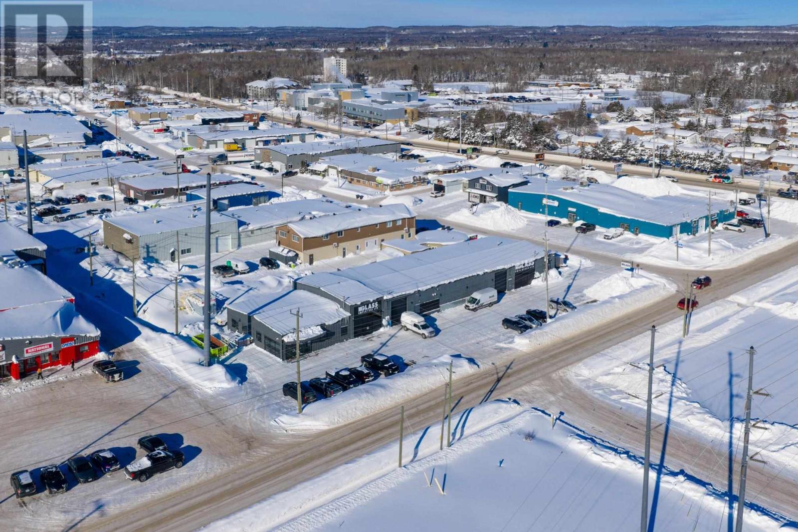 121 White Oak Dr E, Sault Ste. Marie, Ontario  P6B 4J7 - Photo 5 - SM260365