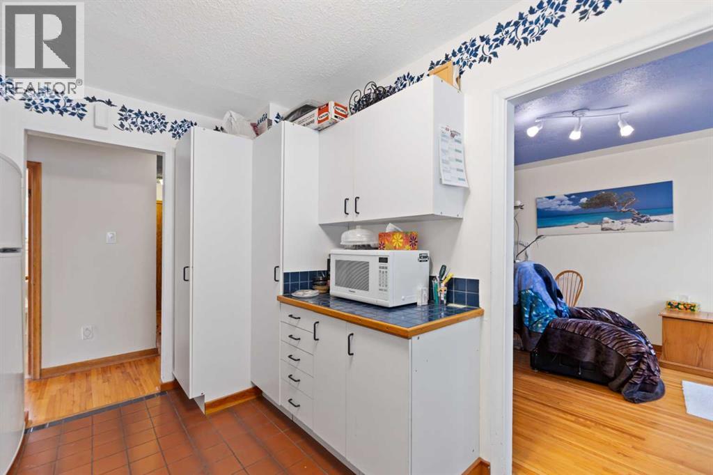 27, 4354 Highway 27, Rural Mountain View County, Alberta  T0M 1X0 - Photo 19 - A2285497