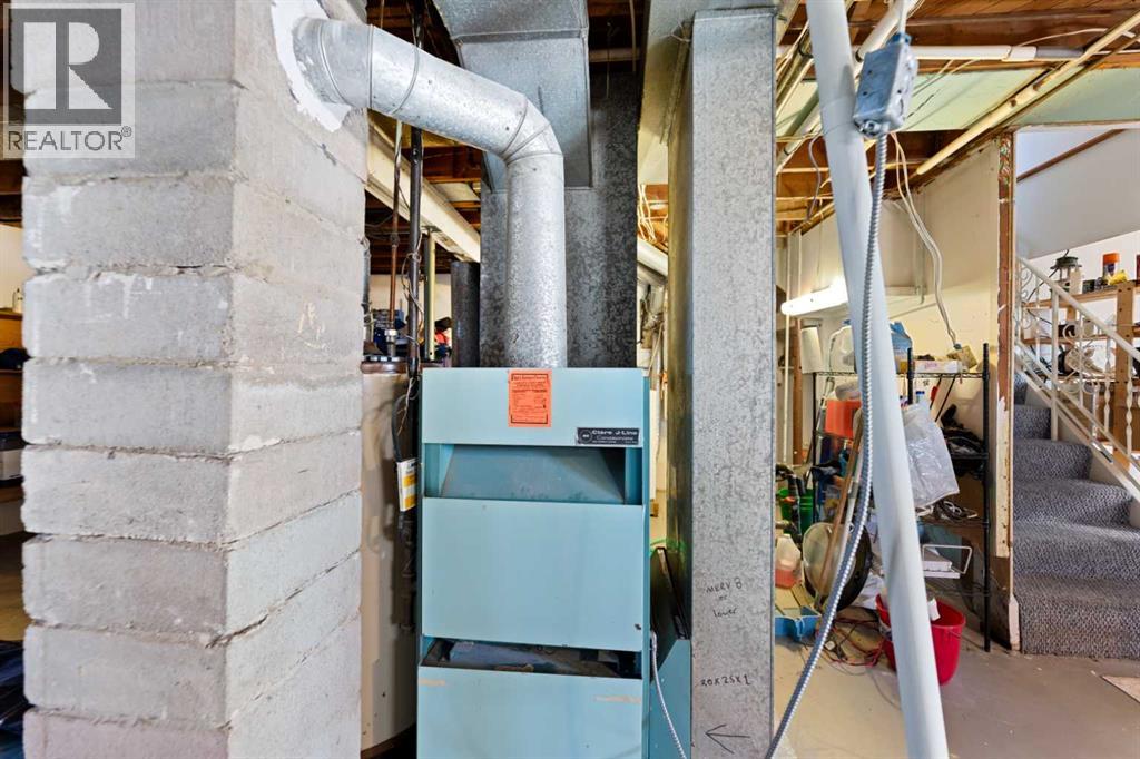 27, 4354 Highway 27, Rural Mountain View County, Alberta  T0M 1X0 - Photo 29 - A2285497