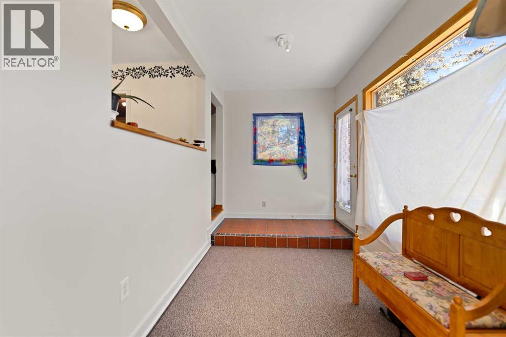 27, 4354 Highway 27, Rural Mountain View County, Alberta  T0M 1X0 - Photo 9 - A2285497