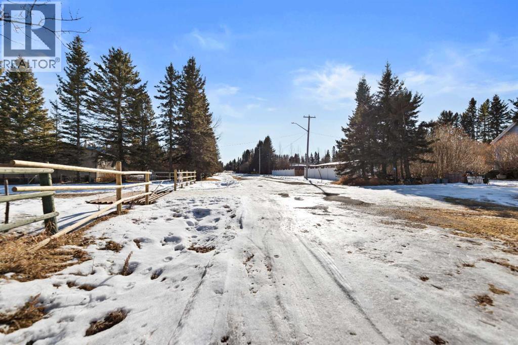 27, 4354 Highway 27, Rural Mountain View County, Alberta  T0M 1X0 - Photo 39 - A2285497