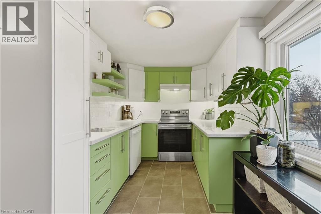 1085 Queen's Boulevard Unit# 6, Kitchener, Ontario  N2M 1B9 - Photo 4 - 40806294