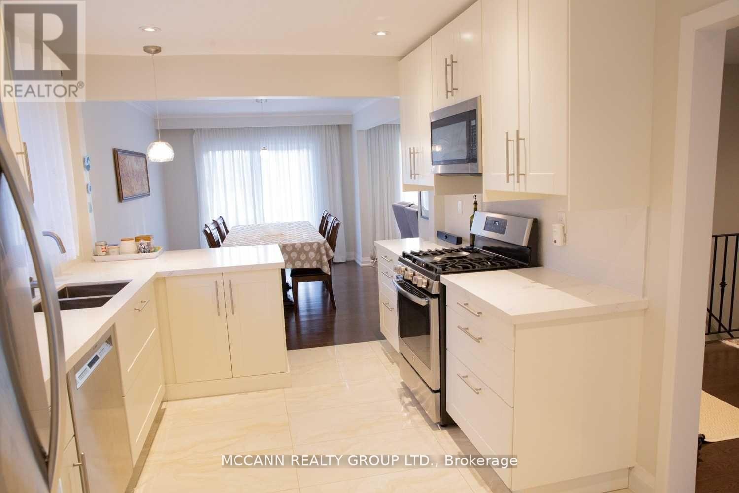 65 Bellbury Crescent, Toronto (Don Valley Village), Ontario  M2J 2J9 - Photo 5 - C12822560