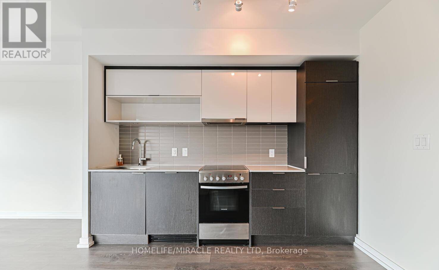 604 - 159 Wellesley Street E, Toronto, Ontario  M4Y 0H5 - Photo 10 - C12822592