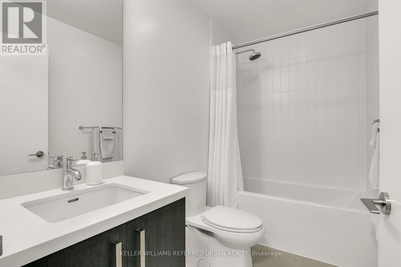 N424 - 455 Front Street E, Toronto, Ontario  M5A 0G2 - Photo 13 - C12822624