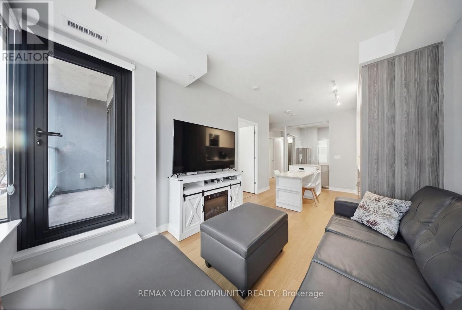 312 - 840 St Clair Avenue W, Toronto (Oakwood Village), Ontario  M6C 0A4 - Photo 22 - C12822642