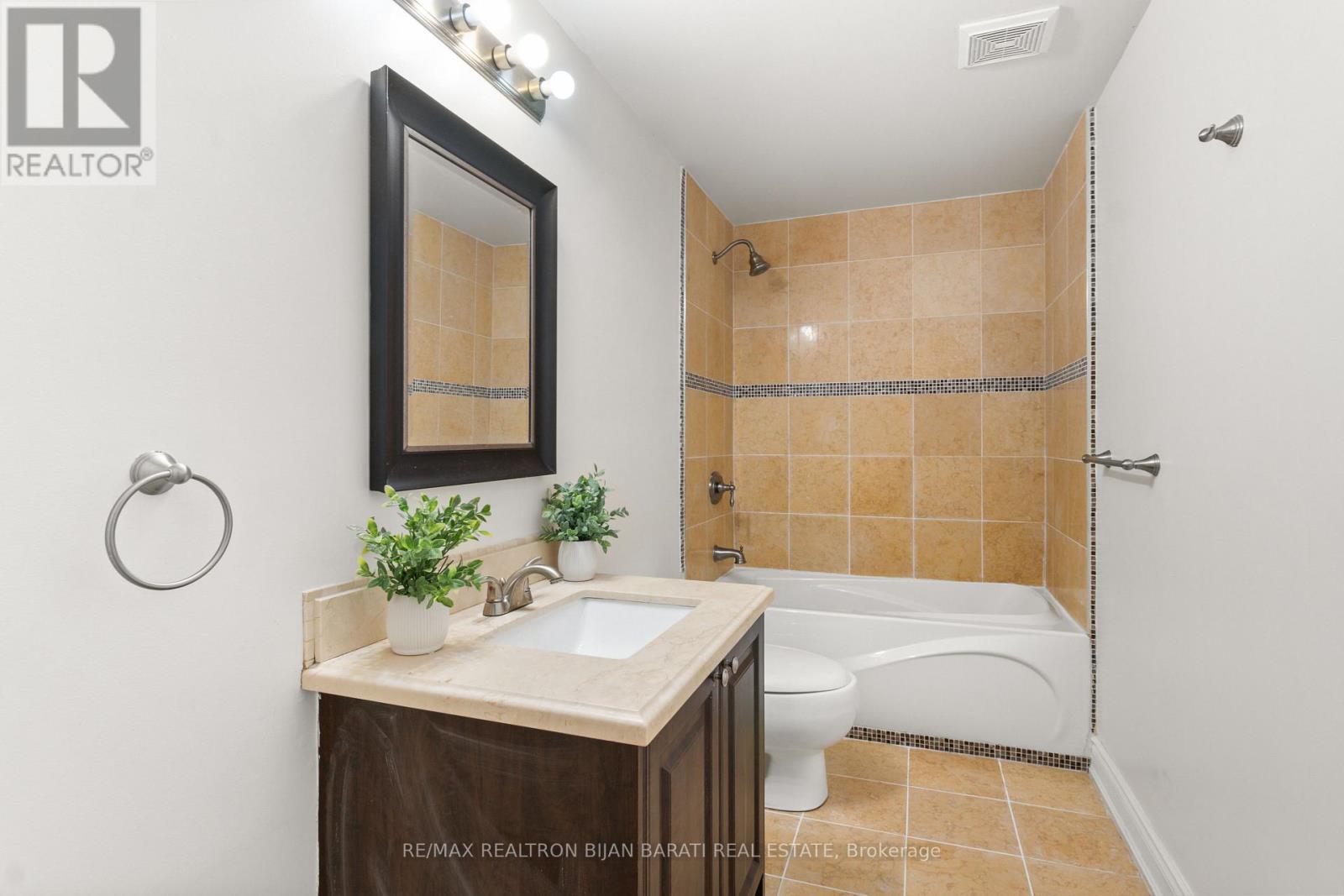 255 Homewood Avenue, Toronto, Ontario  M2R 2N4 - Photo 45 - C12822646