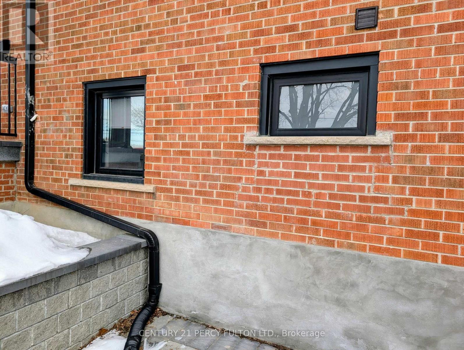 171 Sloane Avenue, Toronto (Victoria Village), Ontario  M4A 2C2 - Photo 13 - C12822688