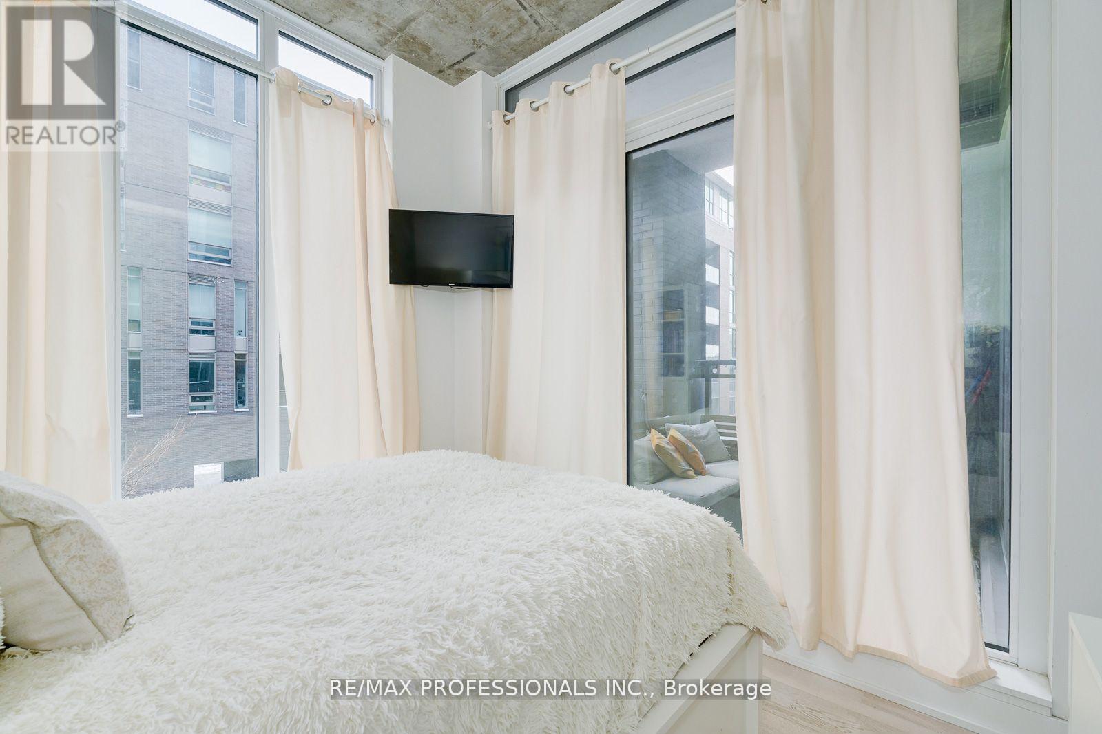 331 - 20 Minowan Miikan Lane, Toronto, Ontario  M6J 0E5 - Photo 16 - C12822718