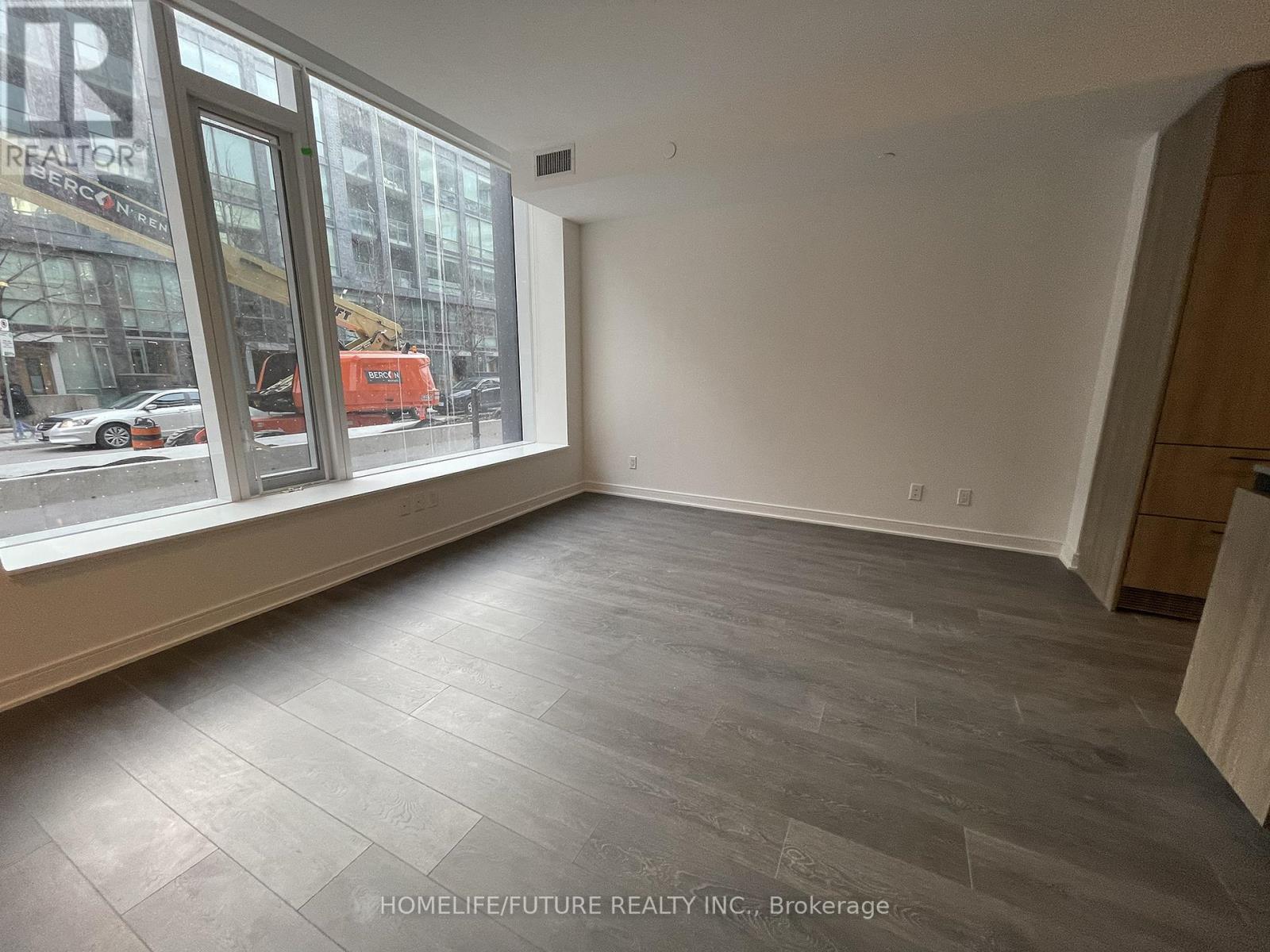 S128 - 180 Mill Street, Toronto, Ontario  M5A 0V7 - Photo 7 - C12822768