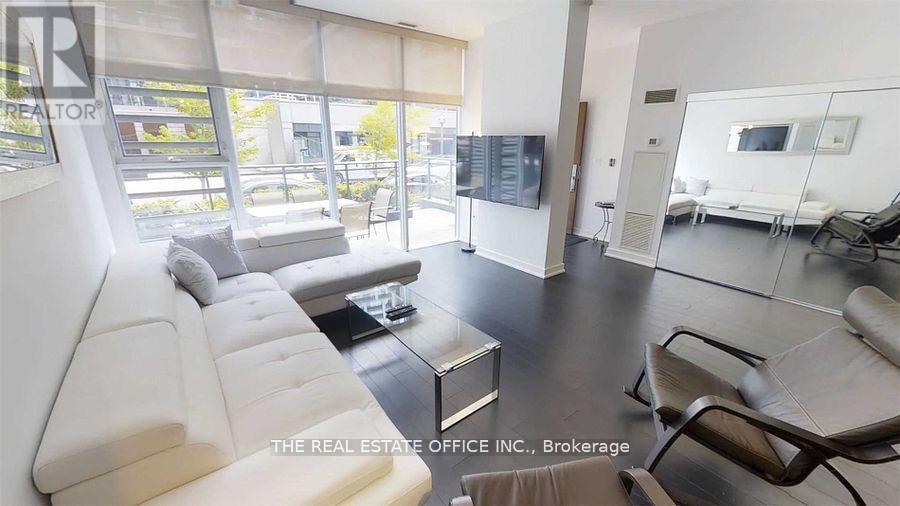 G21 - 16 Capreol Court, Toronto, Ontario  M5V 4A3 - Photo 3 - C12822770