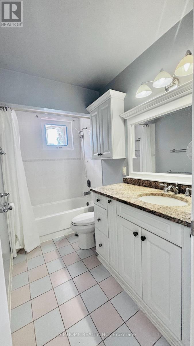 19 Sunderland Crescent, Toronto, Ontario  M1H 2V2 - Photo 37 - E12822548