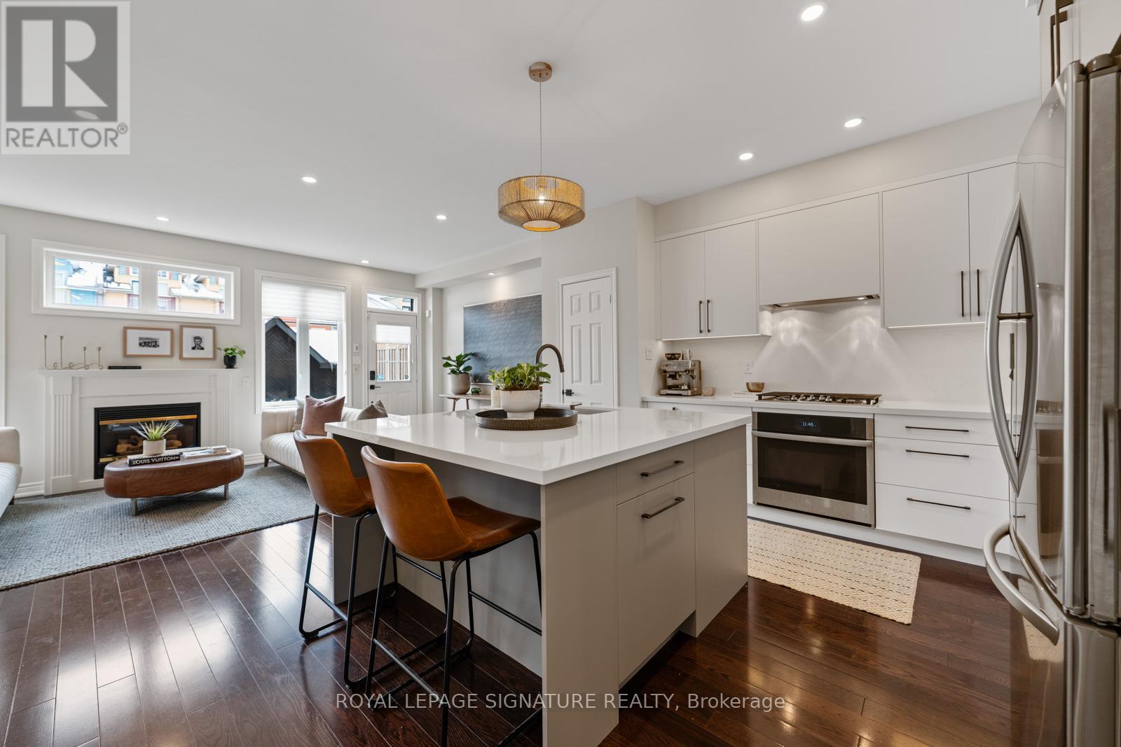 101 Boardwalk Drive, Toronto, Ontario  M4L 3X9 - Photo 10 - E12822556