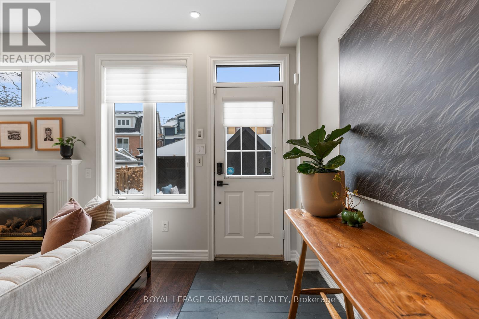 101 Boardwalk Drive, Toronto, Ontario  M4L 3X9 - Photo 17 - E12822556