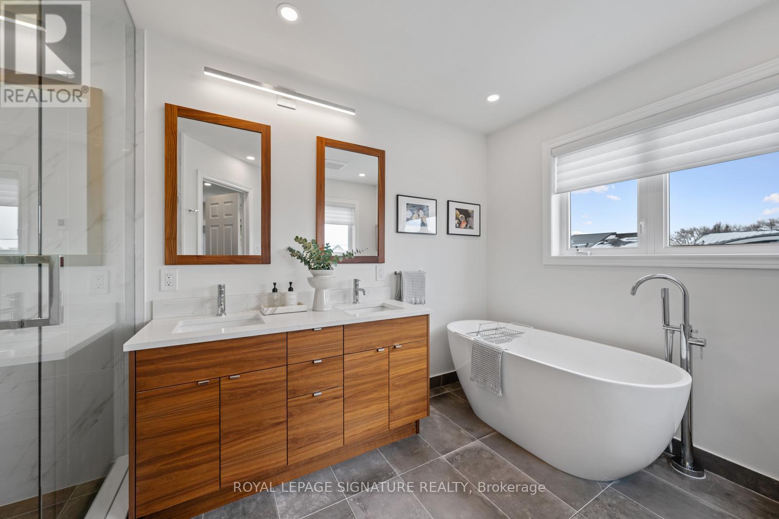 101 Boardwalk Drive, Toronto, Ontario  M4L 3X9 - Photo 29 - E12822556