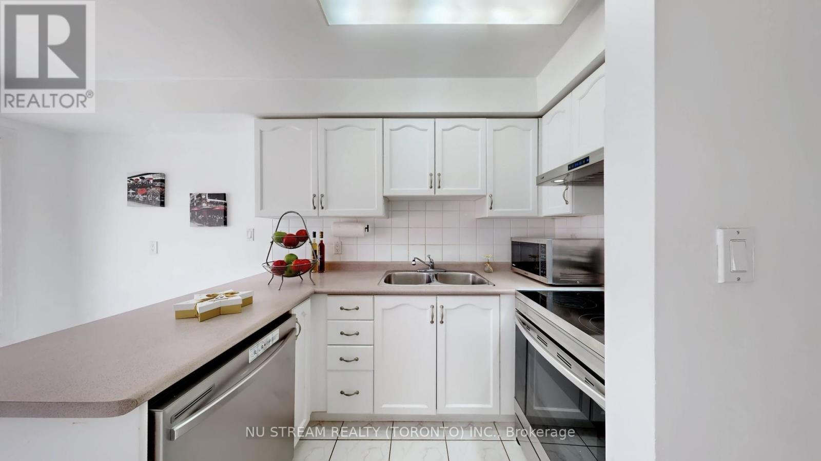 907 - 29 Rosebank Drive, Toronto, Ontario  M1B 5Y7 - Photo 13 - E12822568