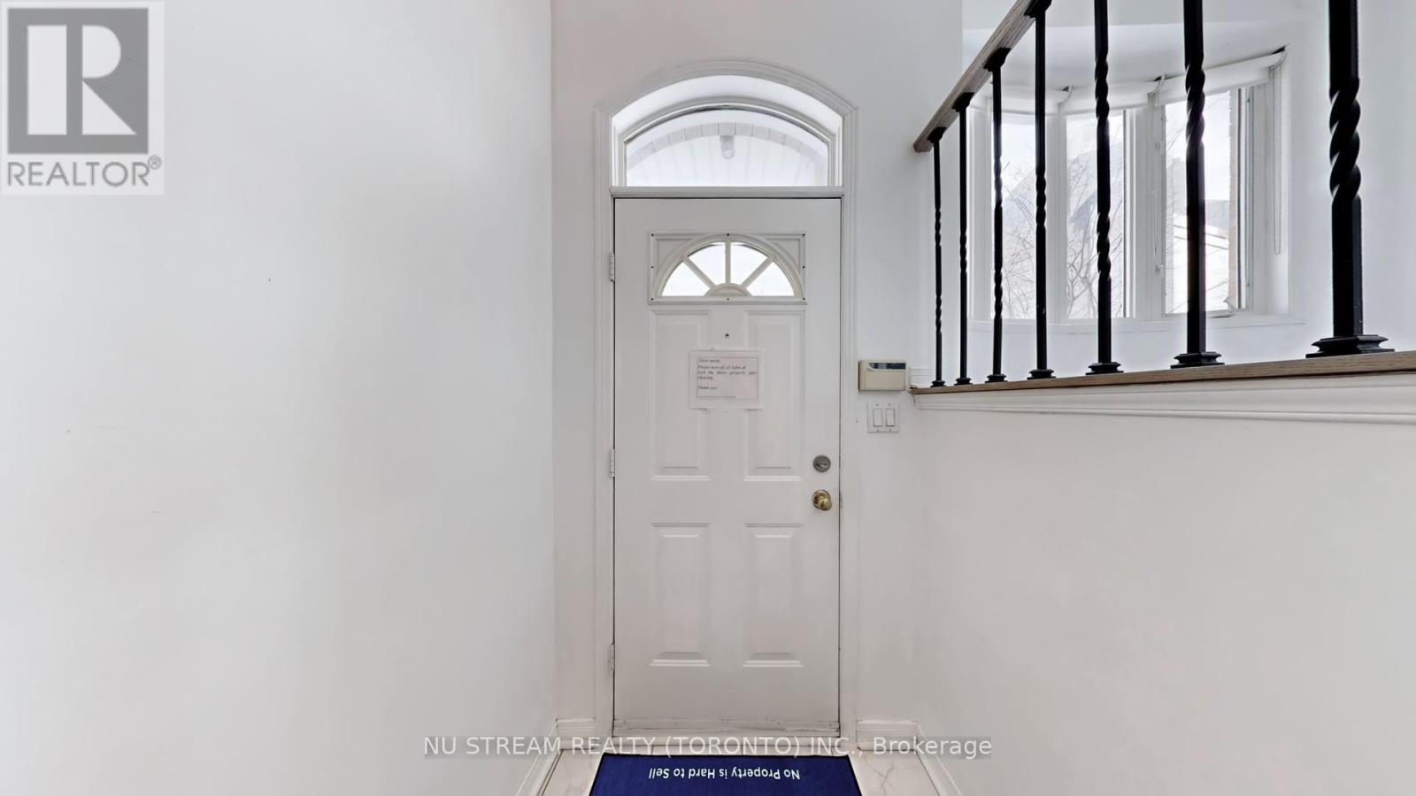 907 - 29 Rosebank Drive, Toronto, Ontario  M1B 5Y7 - Photo 3 - E12822568