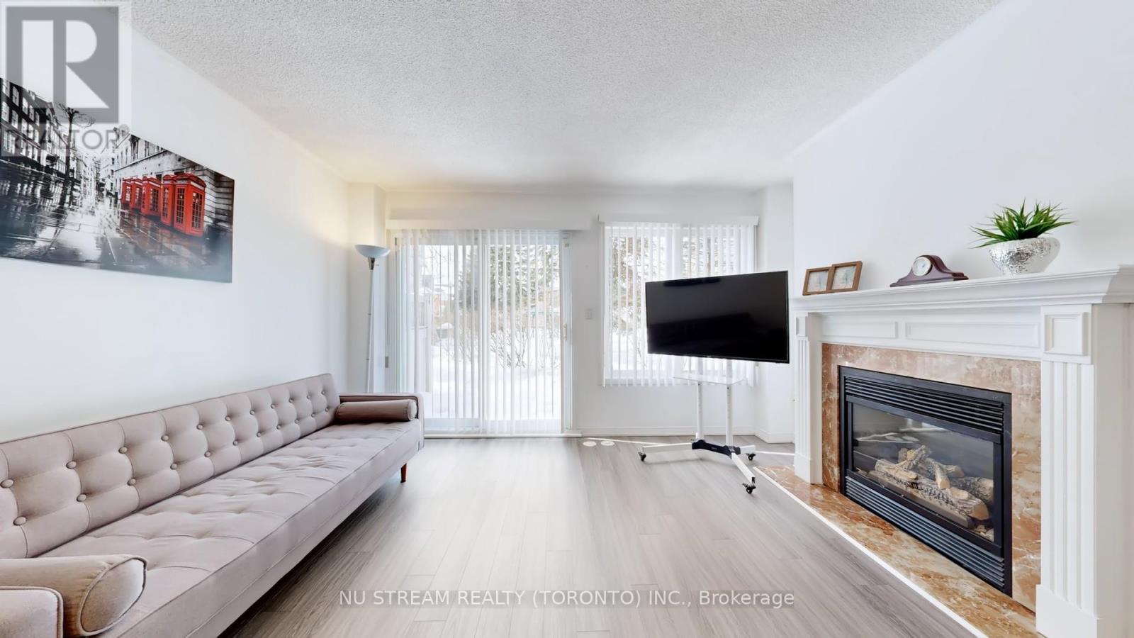 907 - 29 Rosebank Drive, Toronto, Ontario  M1B 5Y7 - Photo 4 - E12822568