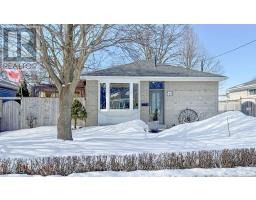 928 CENTRE STREET N, Whitby, Ontario