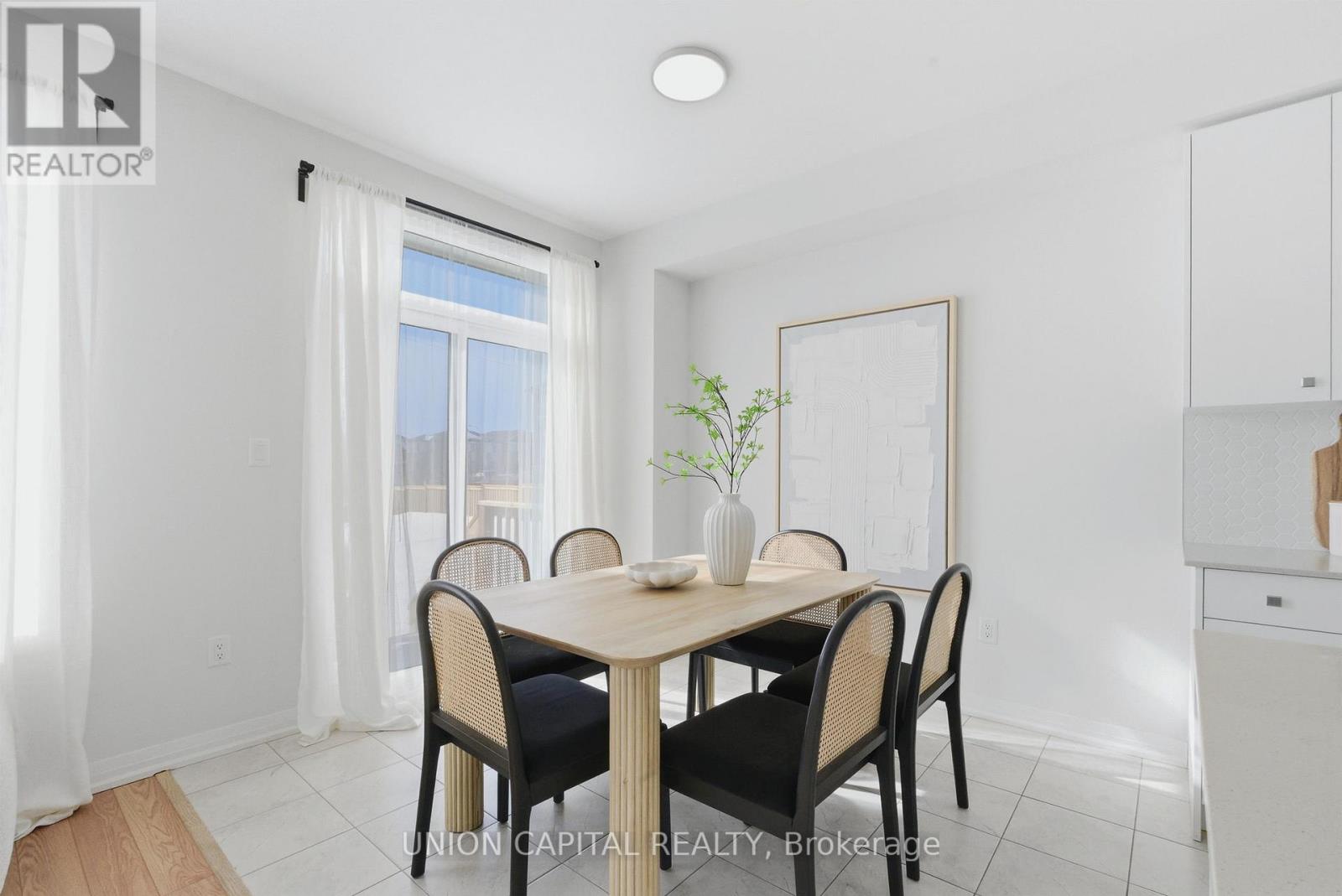 1177 Marathon Avenue, Pickering, Ontario  L1X 0L8 - Photo 6 - E12822672